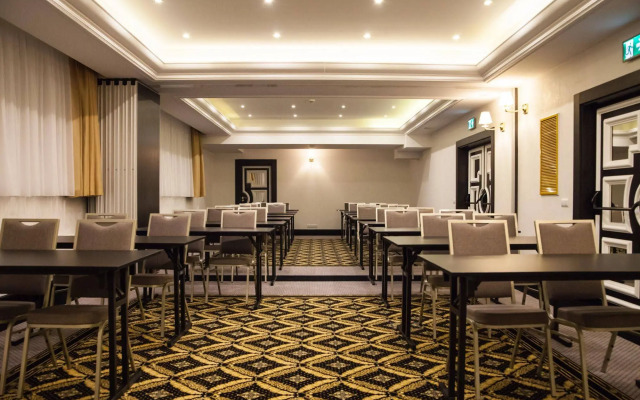 Hotel Dana Business & Conference