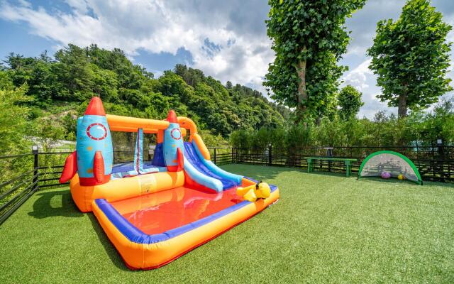 Gapyeong Amanda Kids Glamping