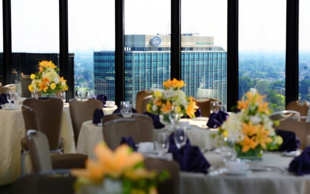 Edward Hotel & Convention Center