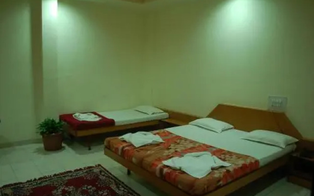 Le Pearl Girija Resorts