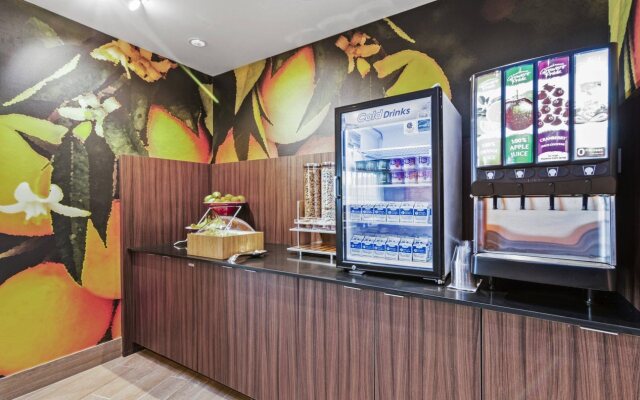 Fairfield Inn & Suites by Marriott St Petersburg North