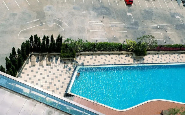 Comfortable and Clean Studio at The Oasis Apartment