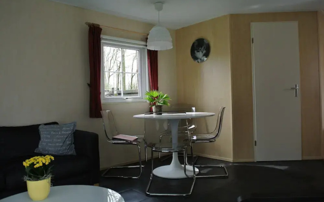 Charming Chalet in Goedereede With Open Area
