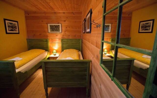 Alfasteinn Country Home Guesthouse