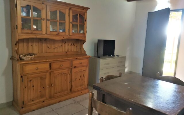 Tranquil Holiday Home in Roma with Garden near Ostia Antica