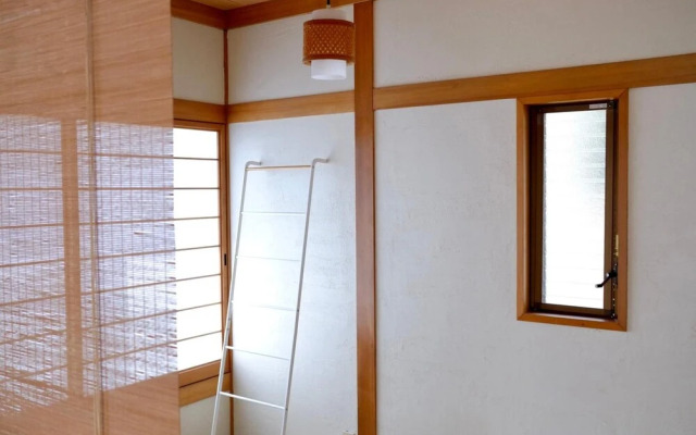 Imi Ola House