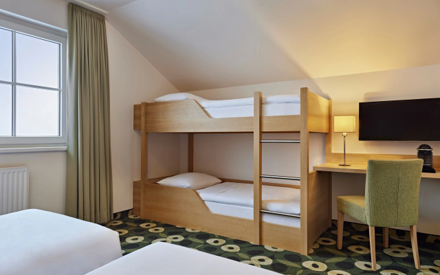 Lindner Hotel Eifeldorf Grüne Hölle Nürburgring
