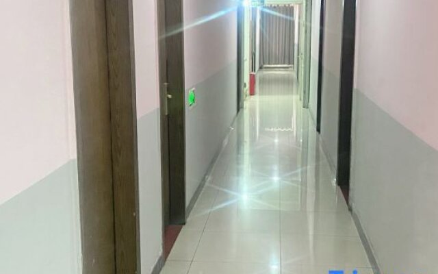 Huaxin Business Apartment