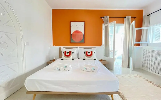 The Sea House Beach Front Villa With Pool