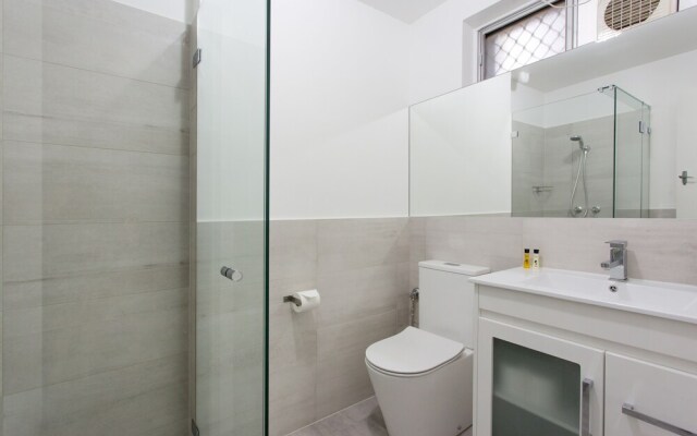 Hensman Road Apartment Shenton Park