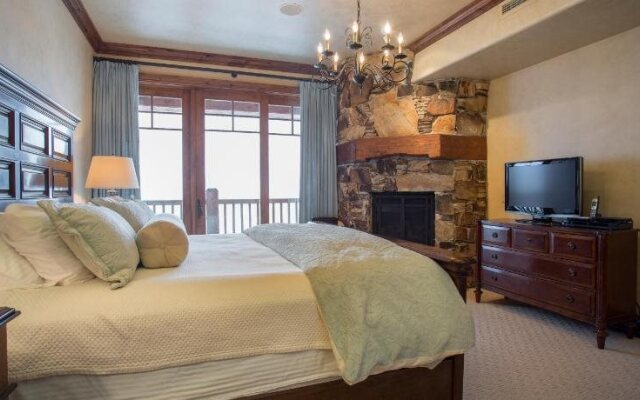 Grand Lodge at Empire Pass