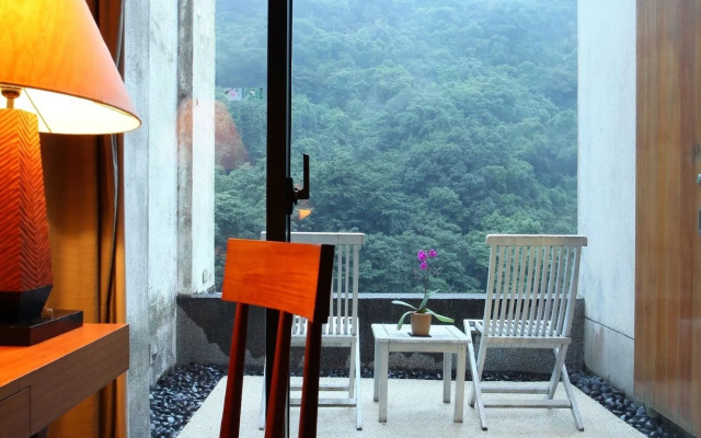 Volando Urai Spring Spa and Resort