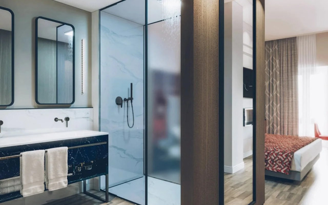 Grand Fontana Di Trevi