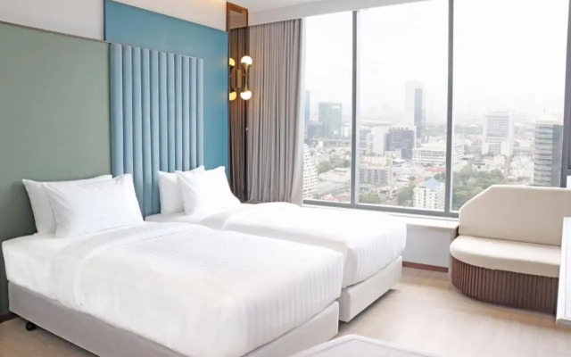 The Quarter Ratchayothin by UHG