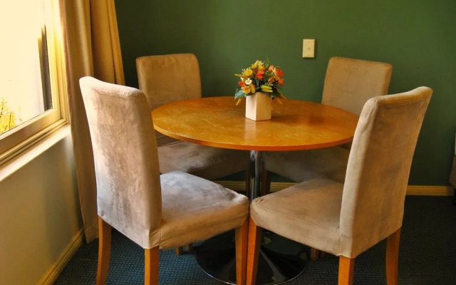 Econo Lodge Adelaide City Park