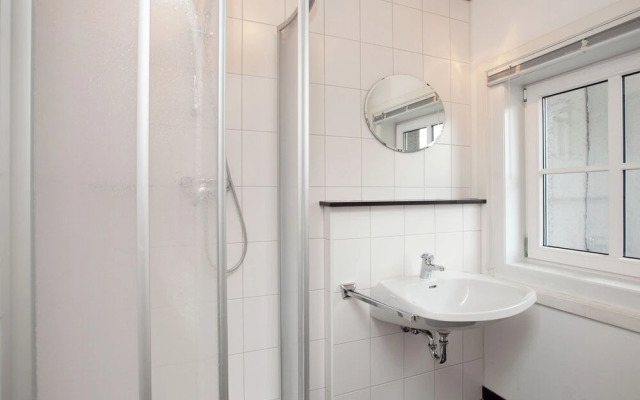 Magnificent Chalet in Kaprun With Balcony and Mountain Views