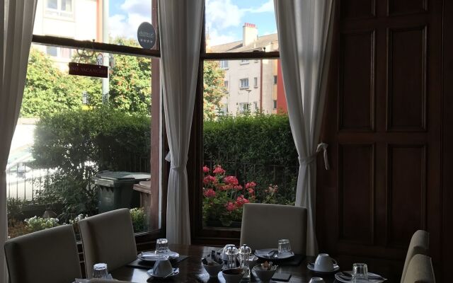 Canadale Guest House