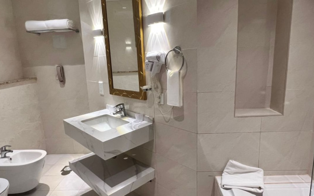 City Seasons Suites