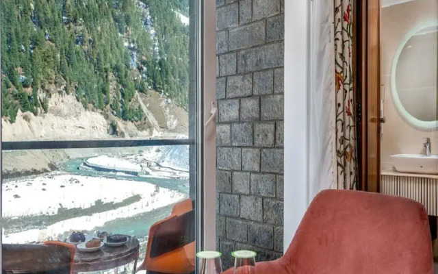Hotel Snowland Sonmarg