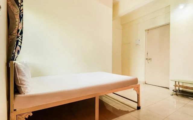 SPOT ON 41454 Shree Mahalaxmi Residency