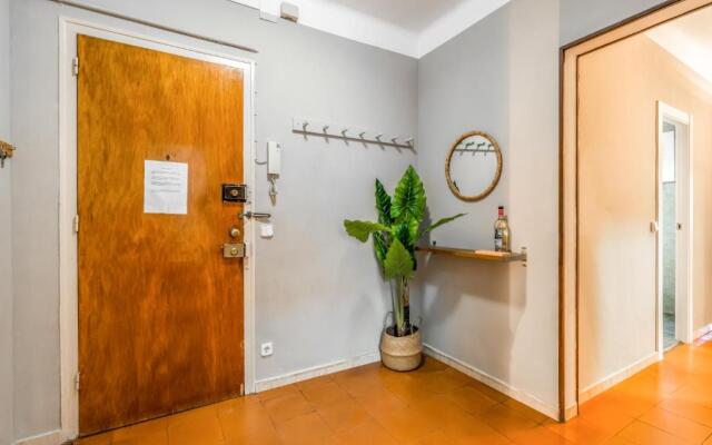 FridaysFlats, Arc de Triomf - Solar & Spacious