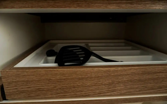 Exclusive 1BR Ciputra International Apartment