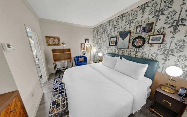 Royal St. Charles Hotel