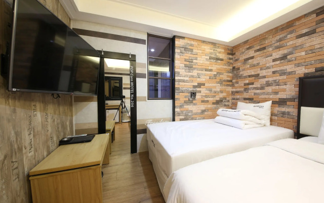 Busan station Popcorn Hotel