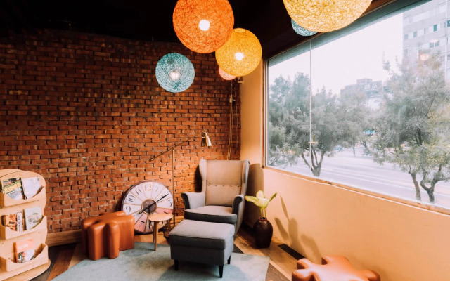 Uno Backpackers Inn