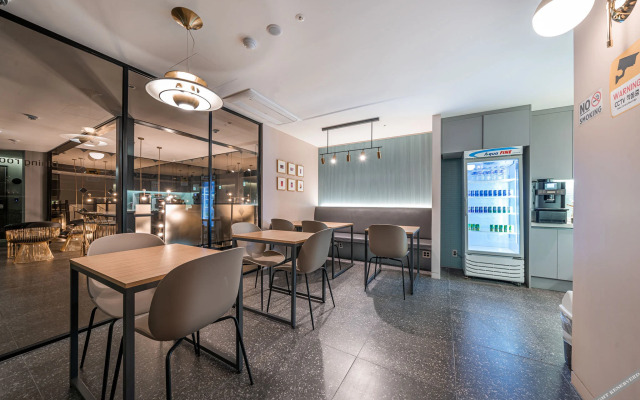 Gimpo Gray Hotel
