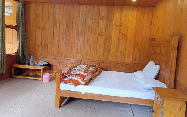 Kashmir Star Guest House & Family Resort