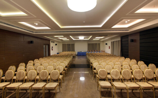 Hotel Hyderabad Grand