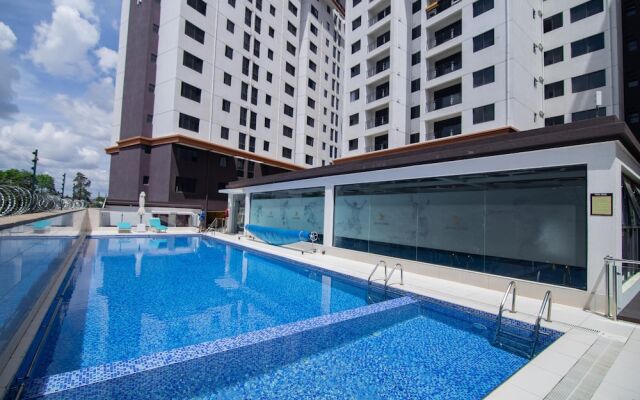 Amani Suite by Homes By Della