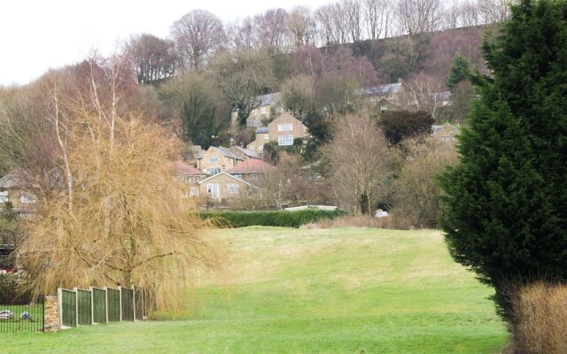Thorncliffe House