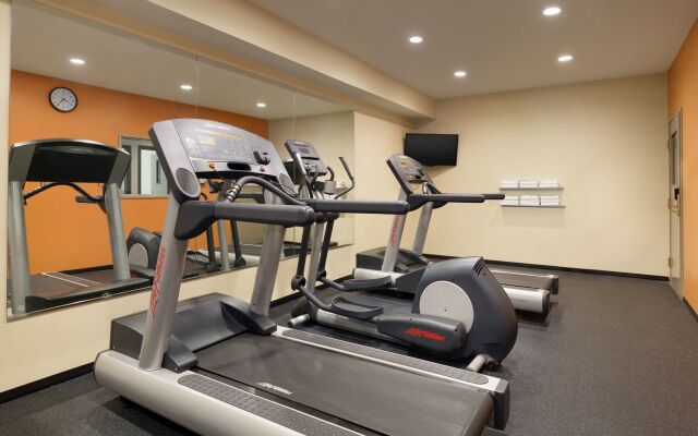 Country Inn & Suites by Radisson, Salisbury, MD