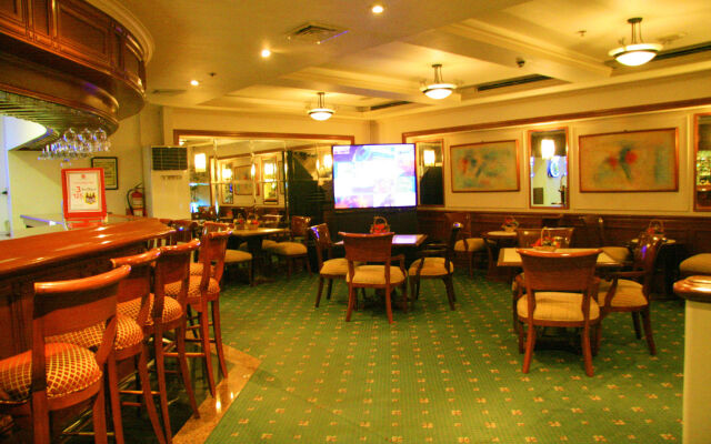 Grand Regal Hotel Davao