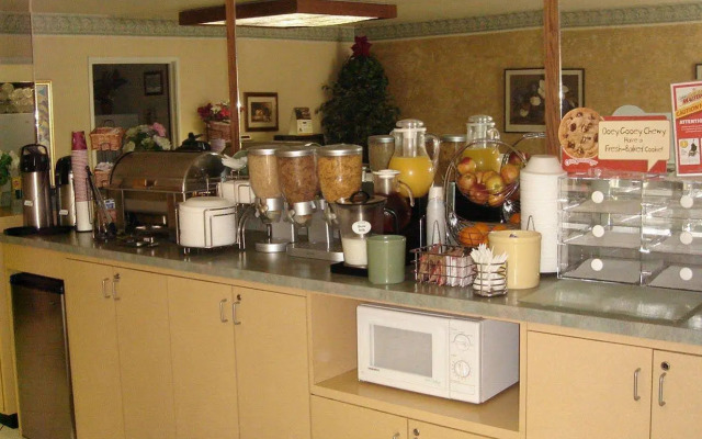 Best Western Plus Inn of Hayward