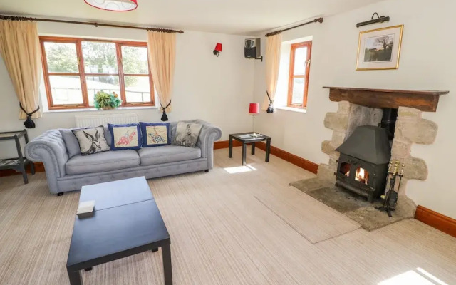 Hollywall Cottage