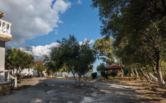 Zoumpouli Village