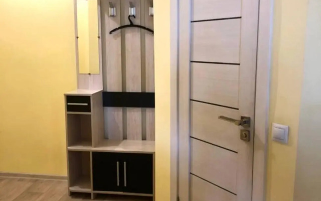 Апартаменты на улице Каландаришвили 38Бс1