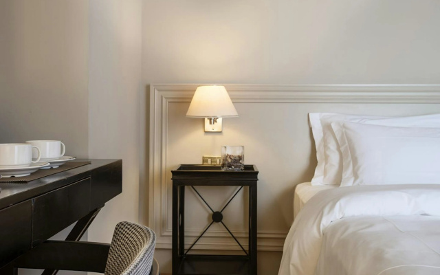Ambasciatori Place Hotel