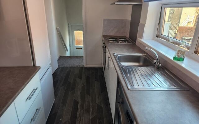 Inviting 3-bed House in Newcastle Upon Tyne