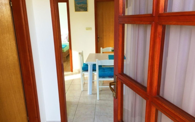 Apartment Mir A1 Betina, Island Murter