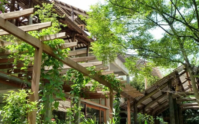 Triem Tay Gardens