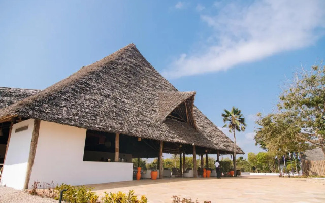 Royal Mandarin Hotel & Resort