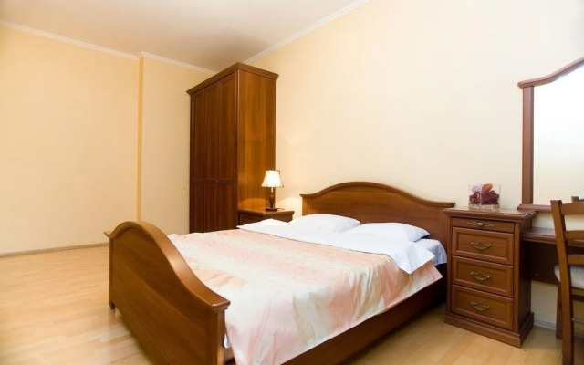 Gorod-M Na Mayakovskoj Apartments