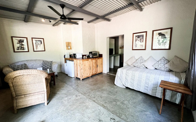 24 Degrees Self-Catering
