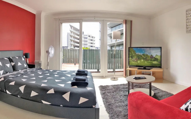MyHoYoHo Design Studio Apartment