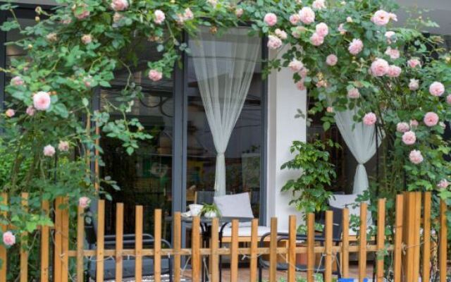 Yangshuo Chens Garden Hotel