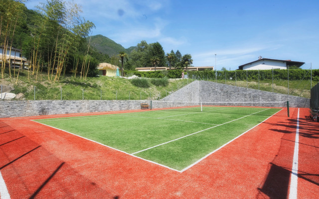 Bamboohouse Motel Riazzino